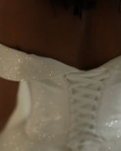 Load image into Gallery viewer, Bling Bling Wedding Dresses Sequins Off Shoulder Ball Gowns
