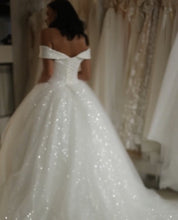 Load image into Gallery viewer, Bling Bling Wedding Dresses Sequins Off Shoulder Ball Gowns
