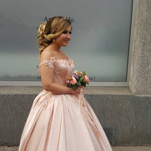 Load image into Gallery viewer, Blush Pink Ball Gowns Corset Satin Dresses With Flowers
