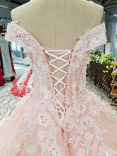Load image into Gallery viewer, Vintage-Flowers-Wedding-Ball-Gown-Dresses-Off-The-Shoulder
