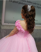 Load image into Gallery viewer, Pink-Wedding-Ideas
