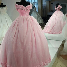 Load image into Gallery viewer, Blush Pink Wedding Dresses Ball Gowns With Flowers
