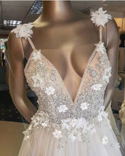 Load image into Gallery viewer, Beach Wedding Dresses 2019
