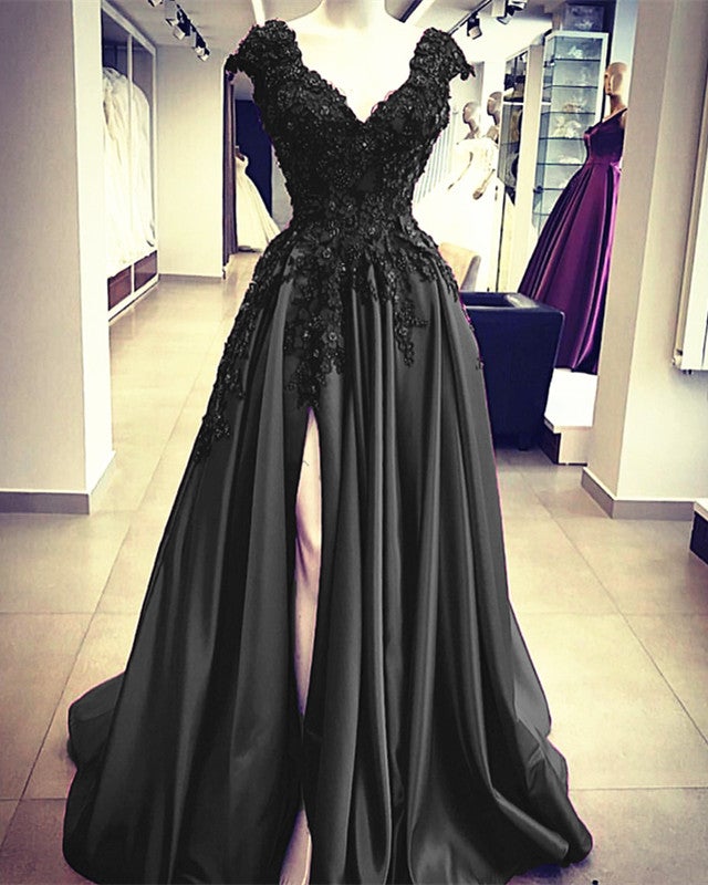 Black Evening Dress 2023