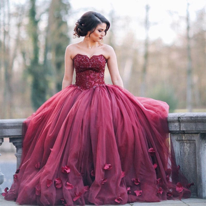burgundy xv dresses Chic Lace Beading Sweetheart Organza Ball Gowns Quinceanera Dresses