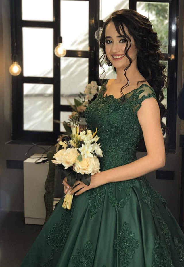Dark Green Lace Appliques Spaghetti Straps Long Satin Ball Gowns