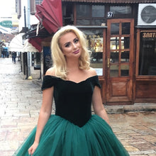 Load image into Gallery viewer, emerald-green-quinceanera-dresses

