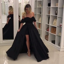 Load image into Gallery viewer, Elegant Black Lace Off The Shoulder Prom Dresses With Leg Slit
