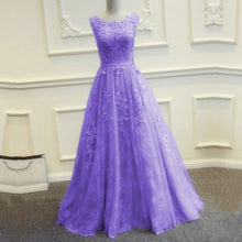 Load image into Gallery viewer, Elegant Lace Appliques Long Tulle Evening Gowns
