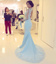 Load image into Gallery viewer, Elegant Lace Long Sleeves Open Back Mermaid Evening Dresses
