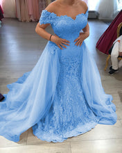 Load image into Gallery viewer, Elegant Lace Mermaid Prom Dresses Off Shoulder Evening Gowns
