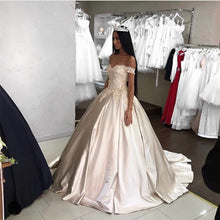 Load image into Gallery viewer, Elegant Lace Off The Shoulder Ball Gowns Satin Wedding Dresses
