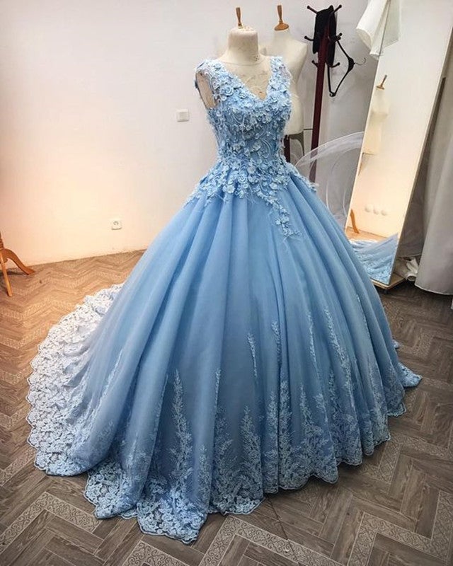 Elegant Quinceanera Dresses Lace Embroidery Ball Gown V Neck