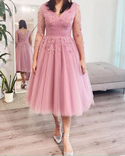 Load image into Gallery viewer, Pink Bridesmaid Dresses Tea Length
