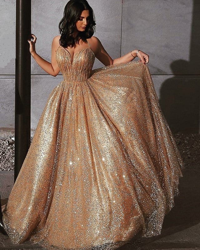 8304 Glamorous Gown For Formal Evening