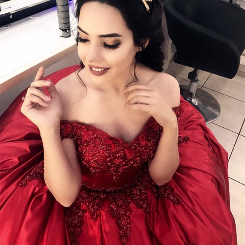 Gorgeous Lace Beaded V Neck Burgundy Ball Gowns Wedding Dresses Off Shoulder-alinanova