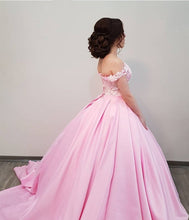 Load image into Gallery viewer, Prom-Dresses-Ballgowns
