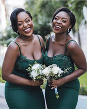 Load image into Gallery viewer, Green Mermaid Dress With Straps
