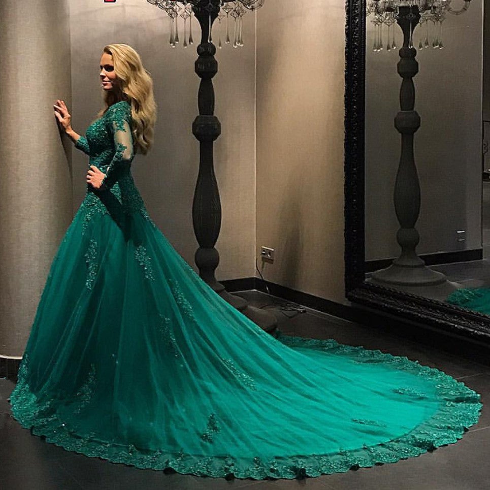 Green Lace Appliques Long Sleeves V Neck Ball Gowns Wedding Dresses
