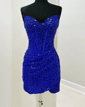Load image into Gallery viewer, Short Royal Blue Tight Beaded Dress
