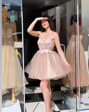 Load image into Gallery viewer, Tulle Homecoming Dresses
