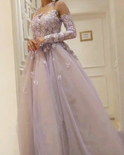 Load image into Gallery viewer, Illusion Neckline Long Sleeves Tulle Evening Dresses Lace Appliques
