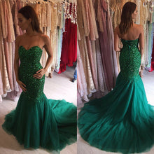 Load image into Gallery viewer, Luxury Crystal Beaded Mermaid Evening Dresses Sweetheart Prom Gowns
