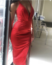 Load image into Gallery viewer, Red-Cocktail-Dresses-Sheath-Party-Dress-For-Weddings
