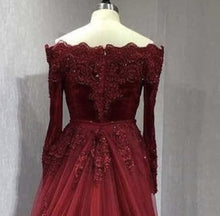 Load image into Gallery viewer, Long Sleeves Velvet Mermaid Prom Dresses Detachable Skirt
