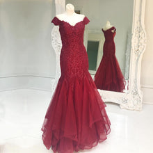 Load image into Gallery viewer, Elegant Lace Appliques V-neck Off The Shoulder Mermaid Prom Dresses

