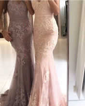 Load image into Gallery viewer, Spaghetti Straps V-neck Mermaid Evening Dresses Lace Appliques Prom Gowns
