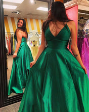 Load image into Gallery viewer, green prom dress
