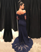 Load image into Gallery viewer, Long-Sleeves-Bridesmaid-Dresses
