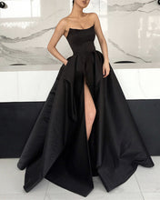 Load image into Gallery viewer, Elegant Black Evening Dress High Slit Prom Gown
