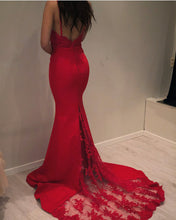Load image into Gallery viewer, Red Prom Dress
