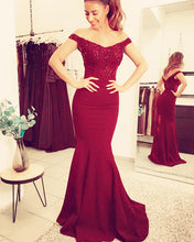 Load image into Gallery viewer, Burgundy Bridesmaid Dresses Mermaid Lace Appliques Gowns

