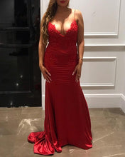 Load image into Gallery viewer, Long Red Mermaid Prom Dresses
