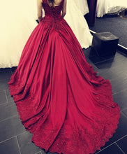 Load image into Gallery viewer, Lace Appliques V-neck Chapel Train Satin Ball Gowns Quinceanera Dress
