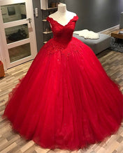 Load image into Gallery viewer, Red-Quinceanera-Dresses
