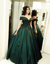 Load image into Gallery viewer, Lace Beaded Corset Off Shoulder Satin Ball Gowns Prom Dresses
