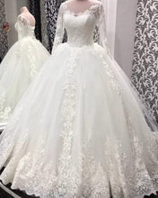 Load image into Gallery viewer, Vintage Long Sleeves Wedding Dress 2020

