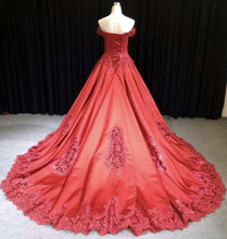 Load image into Gallery viewer, Lace Embroidery Satin Sweep Train Wedding Dresses Ball Gowns
