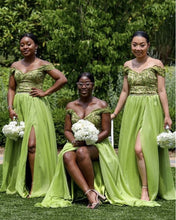 Load image into Gallery viewer, Chiffon Bridesmaid Dresses
