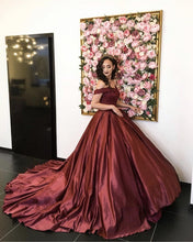 Load image into Gallery viewer, Burgundy Wedding Dresses
