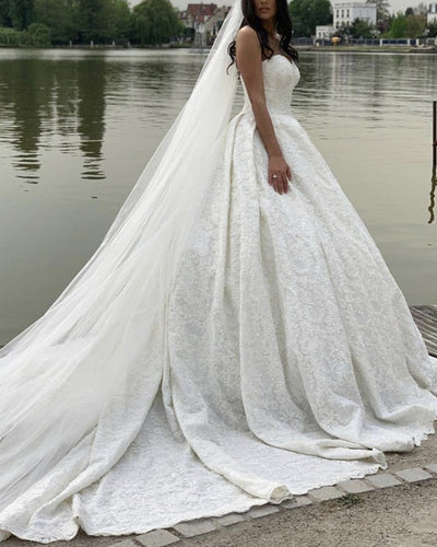 Elegant Lace Wedding Dress 2020