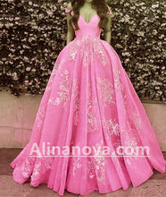 Load image into Gallery viewer, Light Blue Ball Gown Appliques Prom Dresses Off Shoulder
