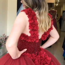 Load image into Gallery viewer, Maroon Tulle Ball Gown Flower Wedding Dresses With Crystal Beaded Bodice
