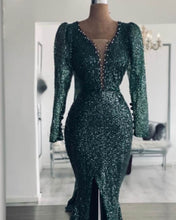 Load image into Gallery viewer, Mermaid Green Long Sleeve Sequin Prom Dress
