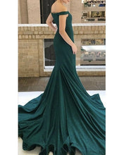 Load image into Gallery viewer, Green Mermaid Formal Dress
