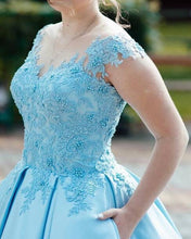 Load image into Gallery viewer, Modest Ball Gown Prom Dresses With Pockets
